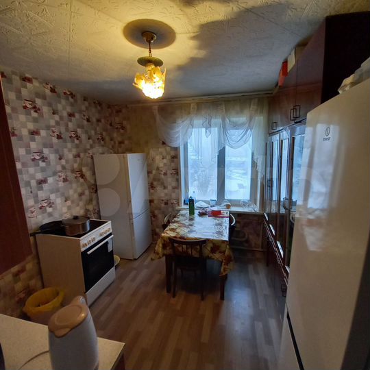2-к. квартира, 52 м², 9/9 эт.