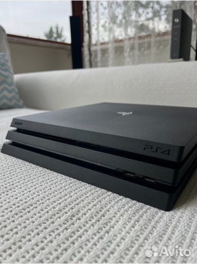 Sony PlayStation 4 Pro 1TB