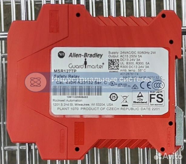 Реле безопасности Allen-Bradley 440R-N23132