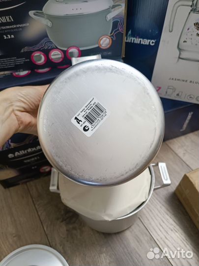 Кастрюля алюминиевая 2,5 литра новая
