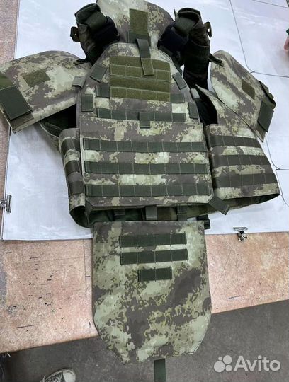 Бронежилет с плитами Гост
