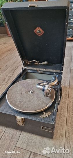 Патефон г.Красногвардейск довоенный 1941 год