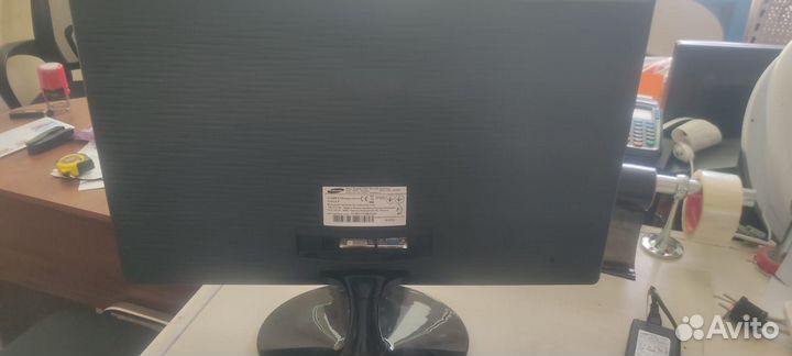 Монитор Samsung 24