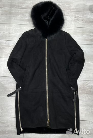 Дубленка натуральная женская с капюшоном