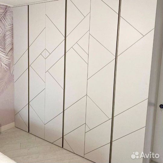 Шкаф с зеркалом Бакс