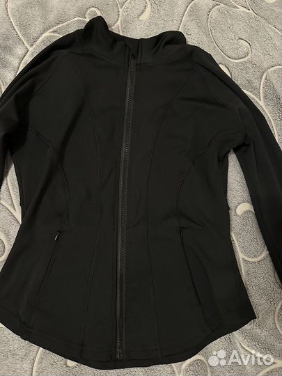 Рашгард женский спортивный