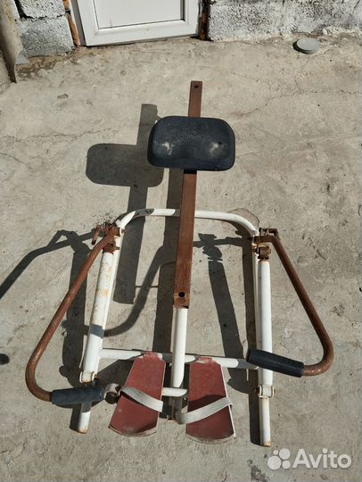 Гребной тренажер