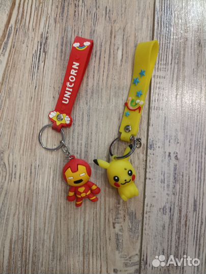 Брелок Пикачу