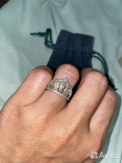 Серебряное кольцо
