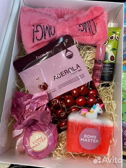 Подарочный бокс