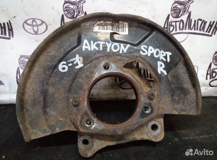 Кулак (цапфа) передний правый Ssang Yong Actyon