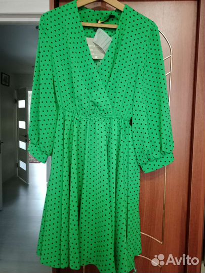 Платья и пиджак, женские. Размер 46-48