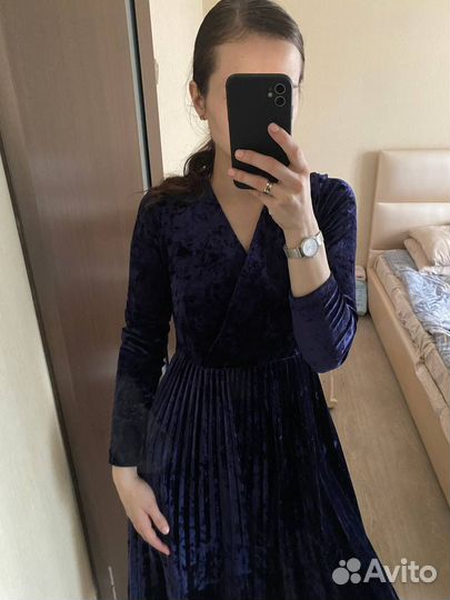 Платье женское 42 44