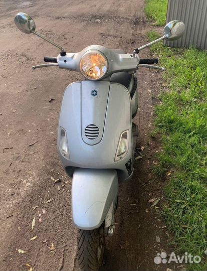 Vespa LX-50