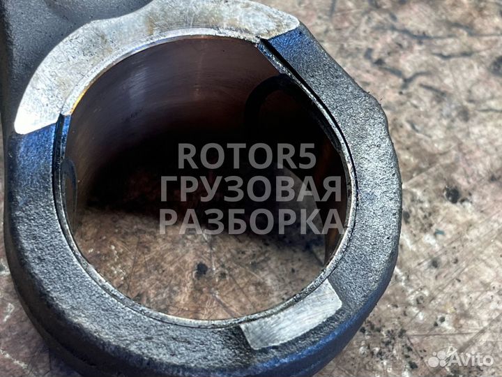 Шатун MAN TGX 2015 3161