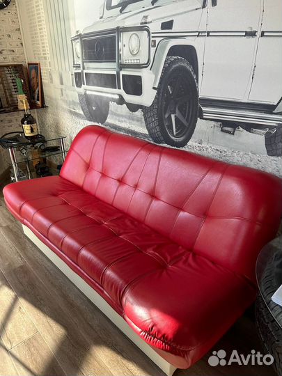 Диван кожзам бу
