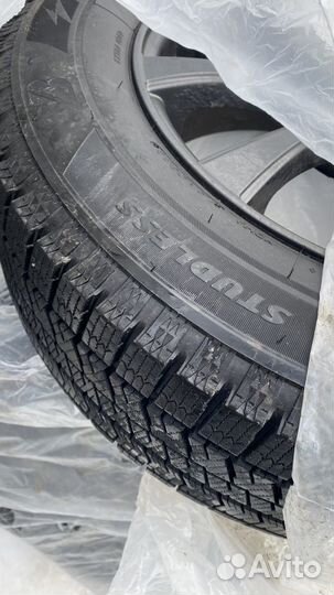 Bridgestone Blizzak Ice 205/65 R16 99S