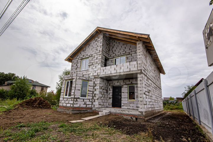 Дом 177,8 м² на участке 5,2 сот.