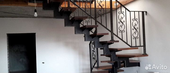 Изготовление лестниц, металлоконструкций