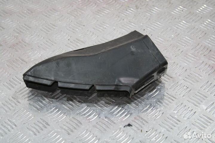 Воздухозаборник Audi A6 C6 4F 4F0129618J