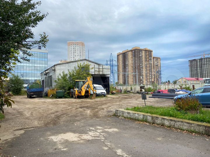 Здание, 1336 м²