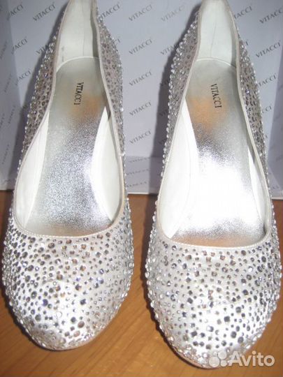 Новые туфли р.40/41