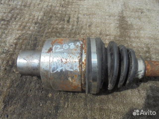 Полуось передняя R Jeep Grand Cherokee 3 (WK) P521