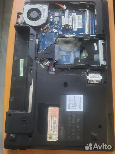 Lenovo IdeaPad G575 на разбор