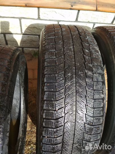 Michelin Latitude X-Ice XI2 235/55 R19 101H