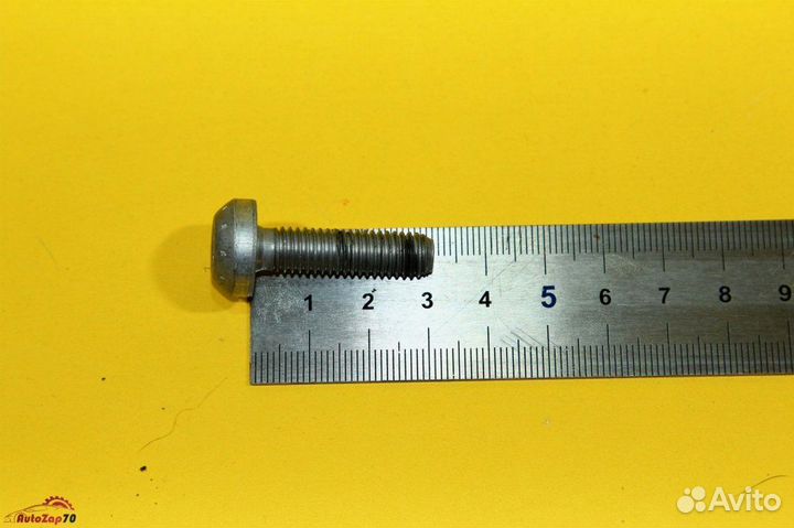 Винт Audi Q7 4MB cvmd 2016