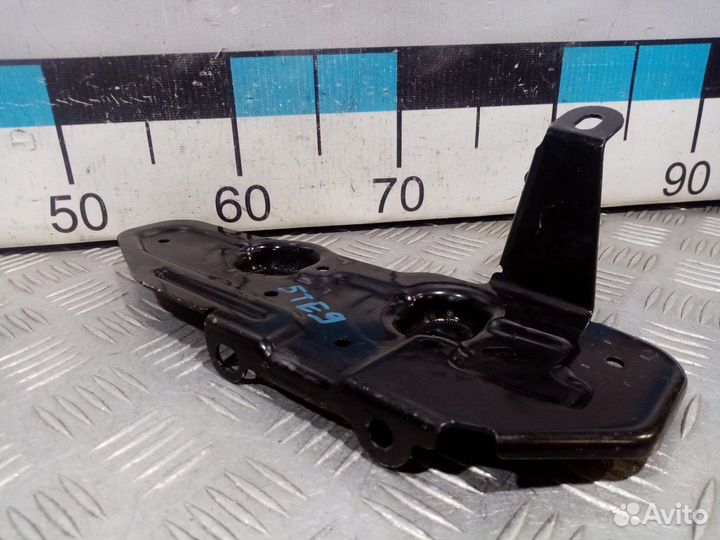 Б/У Защитный кожух топливопроводов#001