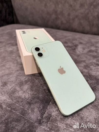 iPhone 11, 64 ГБ