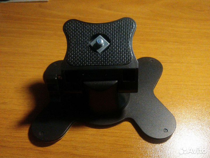 Подставка для автотелевизора