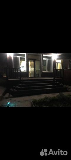 Плотник строитель