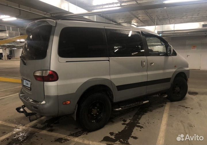 Hyundai Starex, 2001