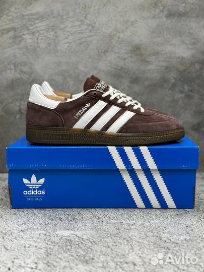 Кроссовки adidas spezial