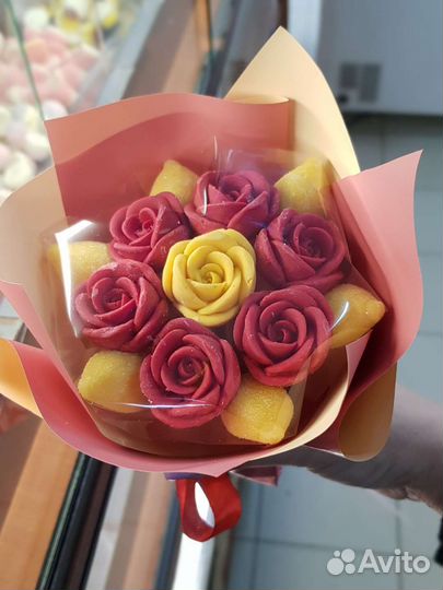 Букет из шоколадных роз