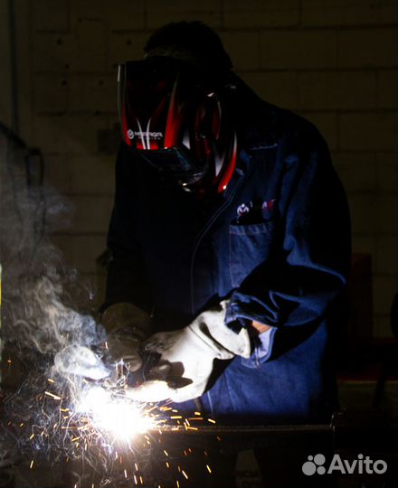 Электрогазосварщик без накс. Вахтовый метод