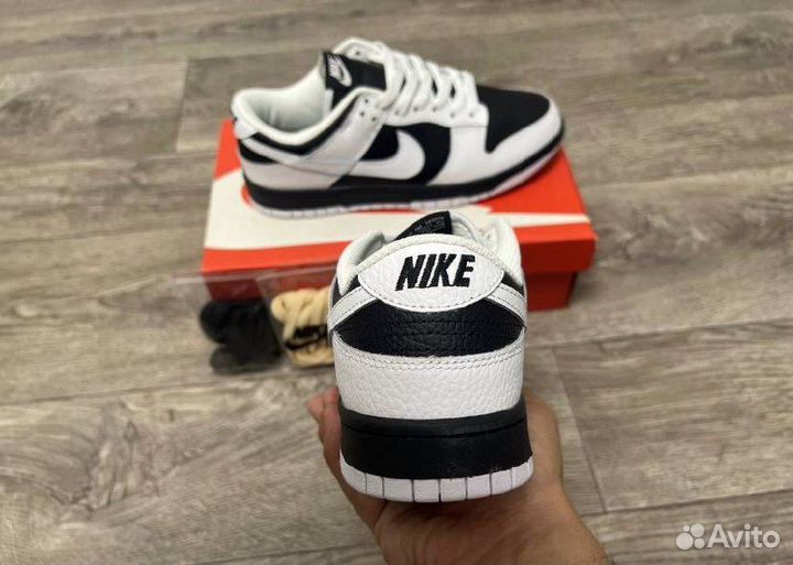 Кроссовки Nike Dunk Reverse Panda Luxe