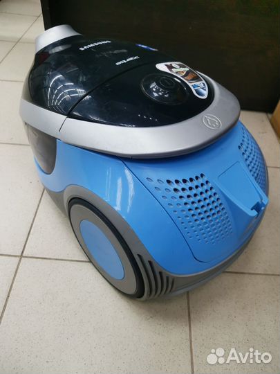 Пылесос Samsung Aquatic sd9420