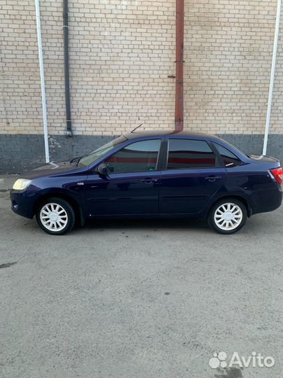 LADA Granta 1.6 МТ, 2013, 220 000 км