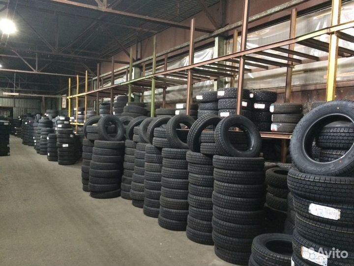 Marshal MU12 275/45 R20