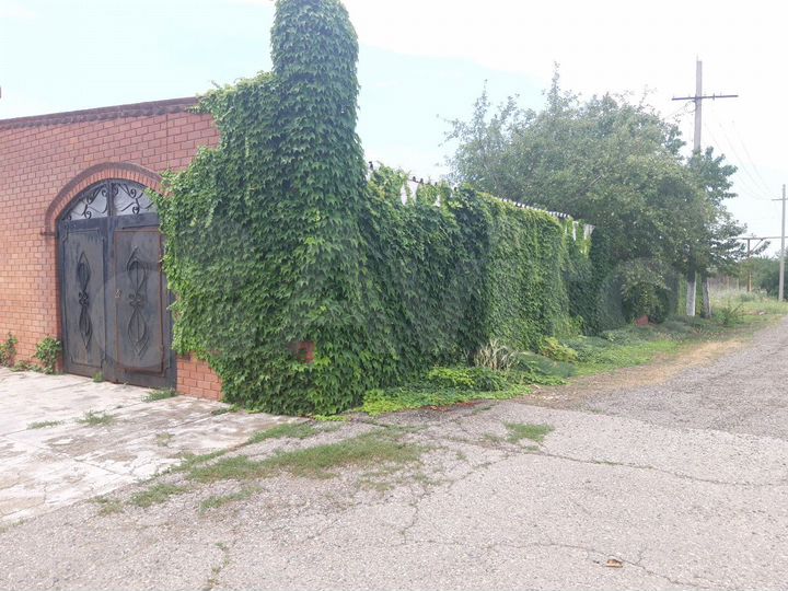 Дом 300 м² на участке 16 сот.