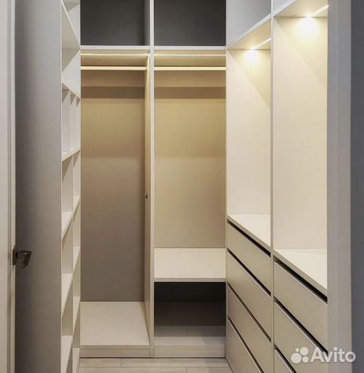 Дизайнерская гардеробная