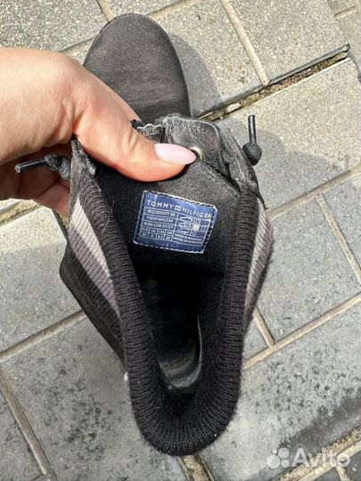 Замшевые ботинки