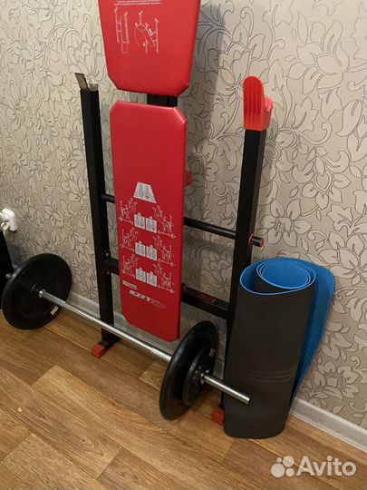 Скамья для жима со стойками и штангой бу