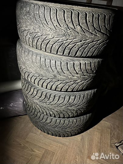 Yokohama 104ZR 205/55 R16 94B