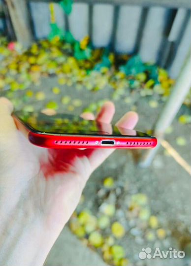 iPhone 8 Plus, 256 ГБ