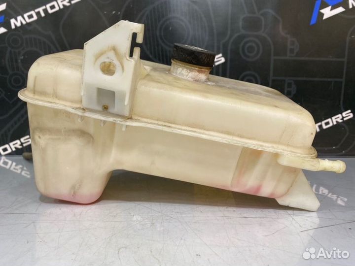 Бачок расширительный Chevrolet Trailblazer GMT360