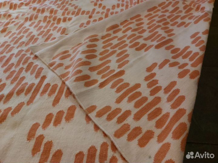 Коврик из шерсти